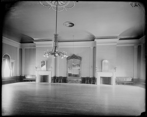 Salem, 7 Cambridge Street, interior of Hamilton Hall