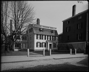 Salem, 292 Essex Street, Mrs. Mary Ann Sanders house
