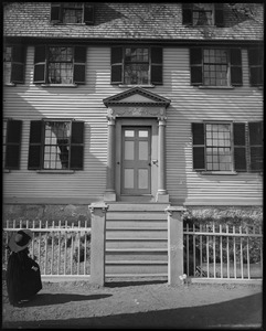 Salem, 19 Margin Street, exterior detail