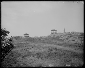 Marblehead, Crocker Park, views