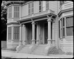 Salem, 2 and 4 Brown Street, exterior detail, Kimball house and Nichols house