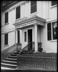 Salem, 138 Federal Street, exterior detail, door, Assembly house before 1738