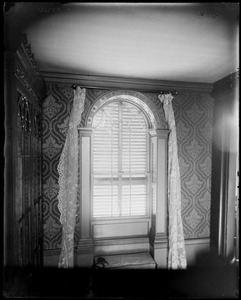 Salem, 80 Federal Street, interior detail, window, Jerathmeel Peirce house