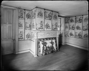 Salem, 393 Essex Street, interior detail, mantel and wallpaper, Timothy Lindall house