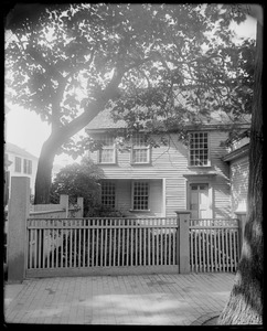 Salem, 310 Essex Street, exterior detail, Jonathan Corwin house