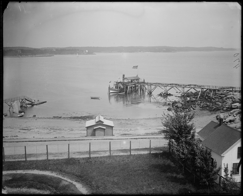 Salem, Salem Willows from pavillion, views of pier