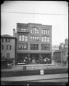 Salem, 36-42 Washington Street, Powers block, 1889