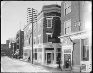 Salem, 126 Washington Street, Peabody Building, Salem news office