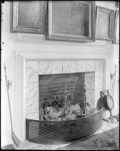 Danvers, Collins Street, interior detail, fireplace in dining room, Robert "King" Hooper house, 1754