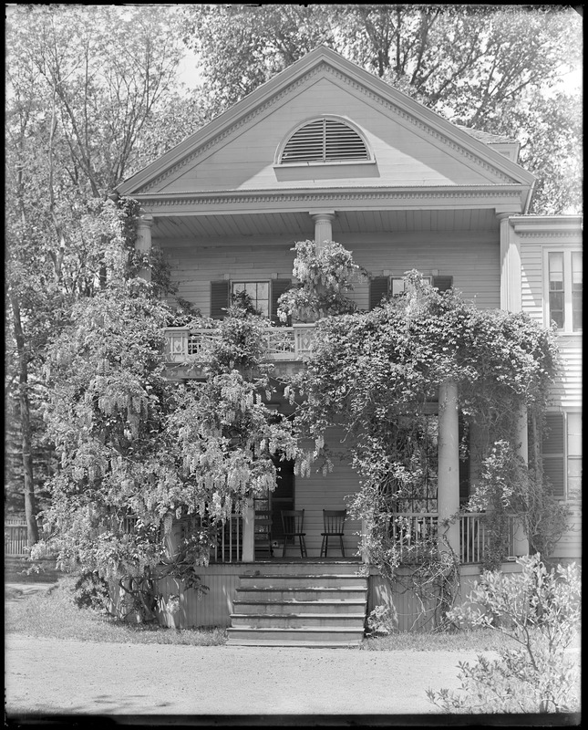 Salem, 40 Dearborn Street, views, porch, John Bertram garden Digital