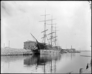 Shipping, Ship Mindoro at Derby Wharf after her last voyage, 1893