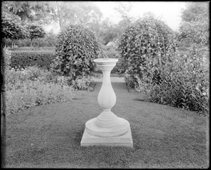 Peabody, Andover Street, views, sundial on Mrs. Jacob C. Rogers Estate, "Oak Hill"