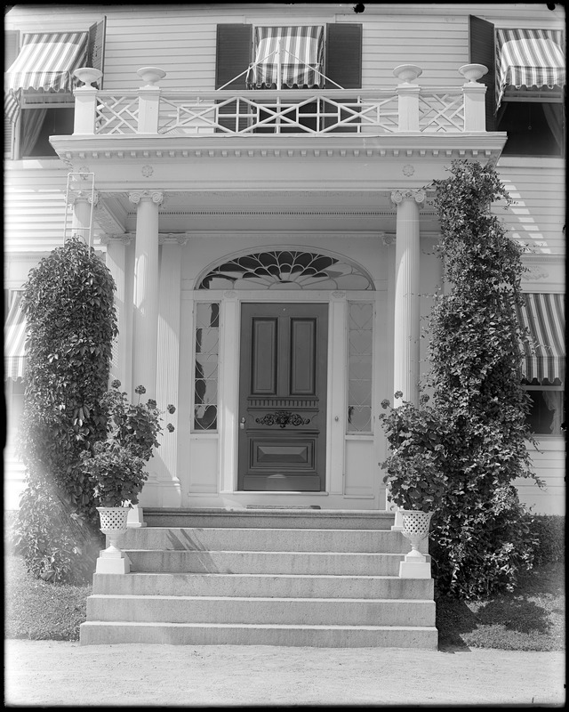 Peabody, Andover Street, exterior detail, front porch, Mrs. Jacob C. Rogers House, "Oak Hill"