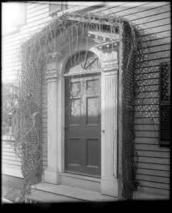 Salem, 8 Curtis Street, front door, unknown house