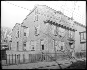 Salem, 46 Essex Street, Christopher Babbidge house, about 1700