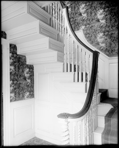Salem, 188 Derby Street, interior detail, end treatment of stairway, Edward Allen house