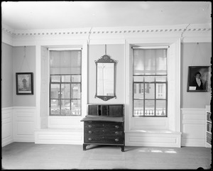 Marblehead, 169 Washington Street, room right of entrance on the first floor, Jeremiah Lee house