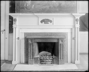Peabody, 67 Main Street, interior detail, mantel, Samuel Ham house, 1800