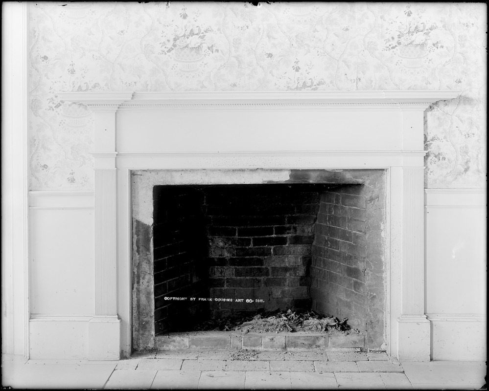 Danversport, 166 High Street, interior detail, mantel, chamber, Samuel Fowler house