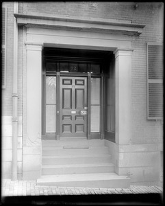 Boston, 92 Mount Vernon Street, exterior detail, door, unknown house