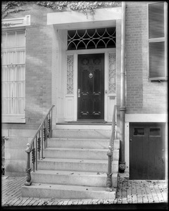 Boston, 49 Chestnut Street, exterior detail, door, unknown house