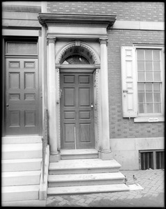 Philadelphia, Pennsylvania, 336 Spruce Street, exterior detail, door and foot scraper, unknown house