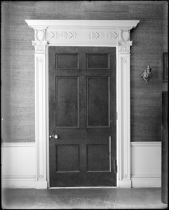 Boston, 40 Beacon Street, interior detail, parlor door, second floor, Daniel P. Parker house