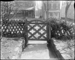 Philadelphia, Pennsylvania, 6401 Germantown Avenue, exterior detail, gate, Benjamin Chew House