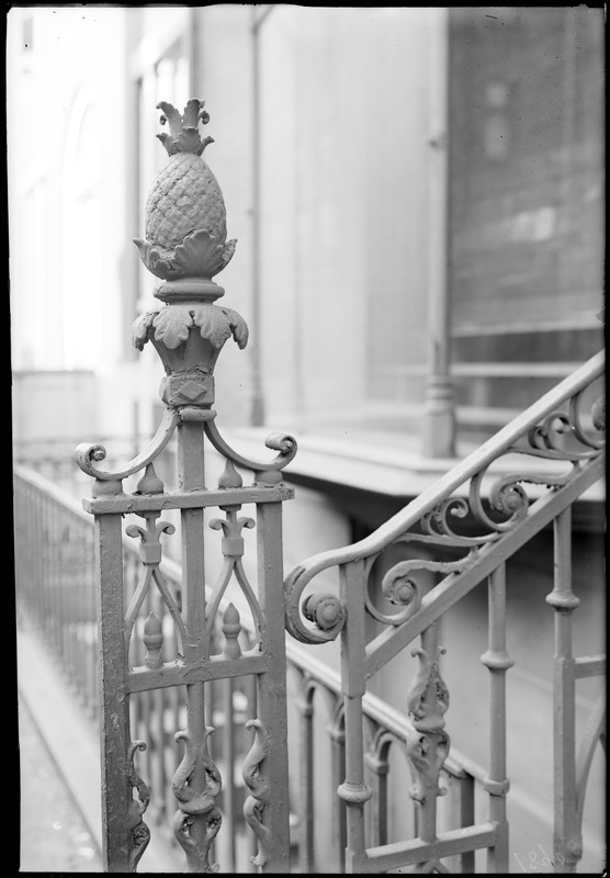 Philadelphia, Pennsylvania, 1107 Walnut Street, exterior detail, post, iron railing