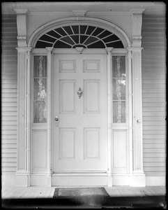 Kingston, Rhode Island, exterior detail, door, Hagadorn house