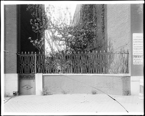 Baltimore, Maryland, 118 West Franklin Street, exterior detail, fence, iron, unknown house