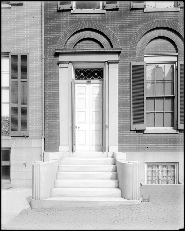 Baltimore, Maryland, 415 North Charles Street, exterior detail, door, Cohen house