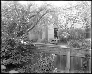 Salem, 26 Chestnut Street, views, garden of Mrs. James Simpson, formerly Humphrey Devereux estate