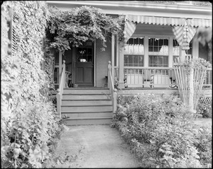 Salem, 26 Chestnut Street, rear porch, formerly Humphrey Devereux house, now Simpson house