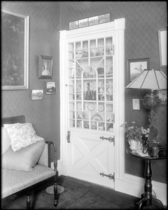 Salem, 26 Chestnut Street, morning room, formerly Humphrey Devereux house, now (1924) James E. Simpson house