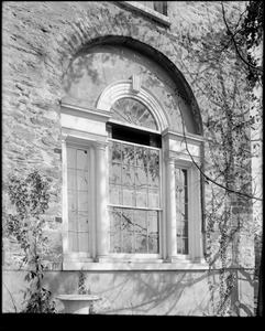 Philadelphia, Pennsylvania, exterior detail, window, William Hamilton House, 1772, "The Woodlands"
