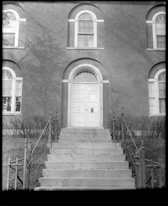 Portsmouth, New Hampshire, 180 Middle Street, exterior detail, door, Larkin-Richter house