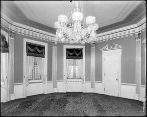 Portsmouth, New Hampshire, 401 State Street, buildings, interior colonial room, Rockingham Hotel