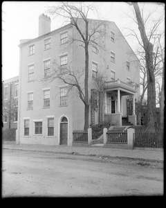 Portsmouth, New Hampshire, Pleasant Street, unknown Hovey house