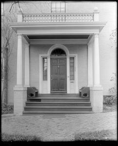 Portsmouth, New Hampshire, Pleasant Street, exterior detail, door and covered entry
