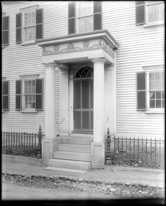 Portsmouth, New Hampshire, Pleasant Street, exterior detail, door, Rollins house