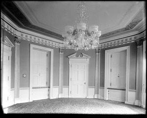 Portsmouth, New Hampshire, 401 State Street, Rockingham Hotel, colonial room