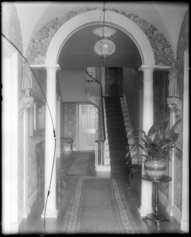 Portsmouth, New Hampshire, 180 Middle Street, interior detail, stairway and hall, Larkin, Richter house