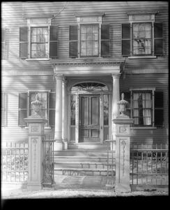 Salem, 142 Federal Street, exterior detail, door and second story windows, Samuel Cook-Henry K. Oliver house