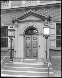 Philadelphia, Pennsylvania, 320 Chestnut Street, exterior detail, door, Carpenters' Hall