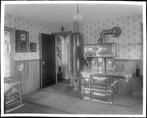 Salem, 2 Cedar Street, George A. Morrill house, kitchen