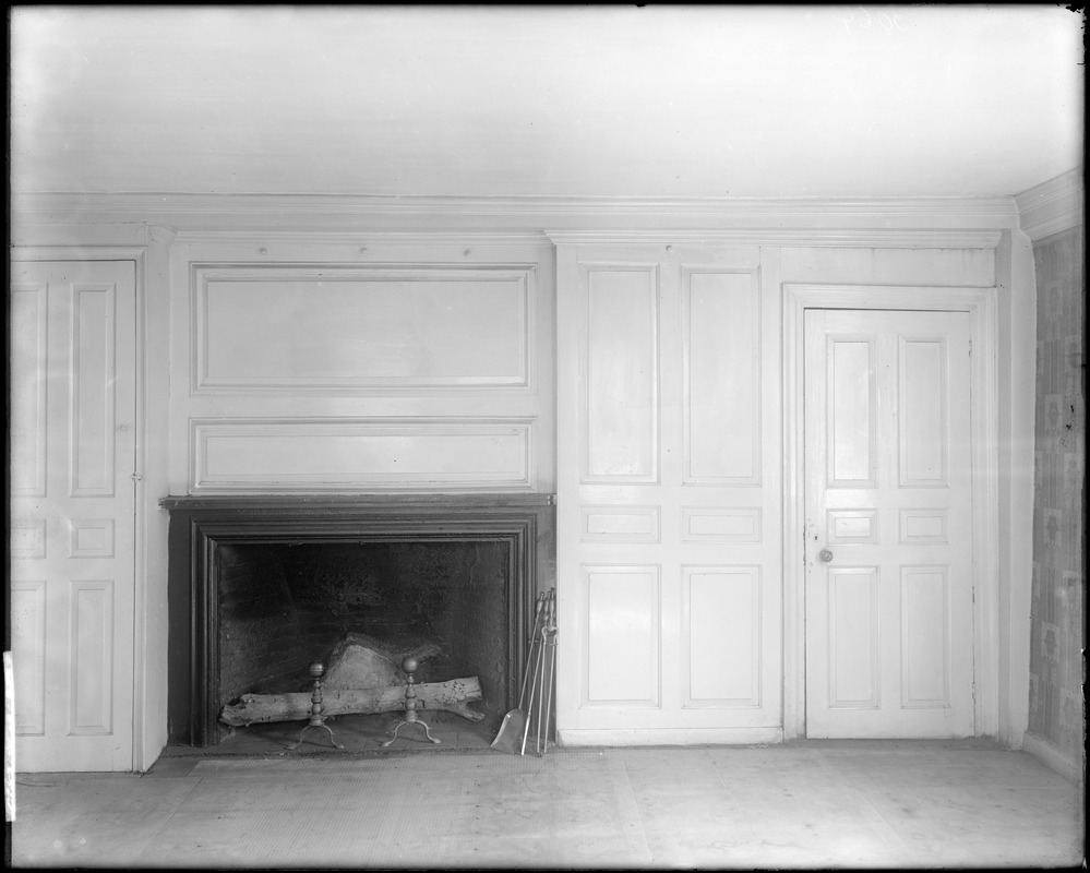 Salem, 9 Elm Street, lower front room, PhippenSmith house Digital