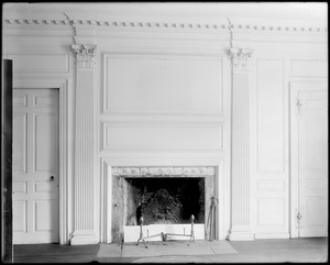 Marblehead, 185 Washington Street, interior detail, mantel, first floor, William R. Lee house