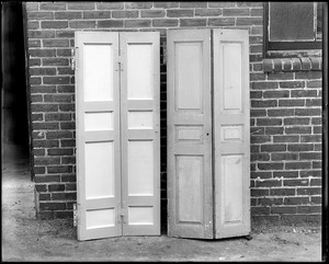 Beverly, 115 Cabot Street, George Cabot house, interior detail, shutters