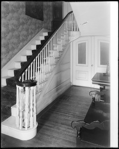 Salem, 138 Federal Street, Assembly House, interior detail, stairway in hall